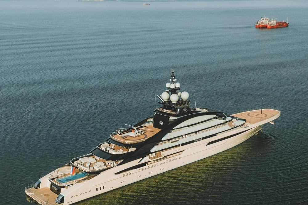 Why Yacht Experiences Are Replacing Luxury Hotels